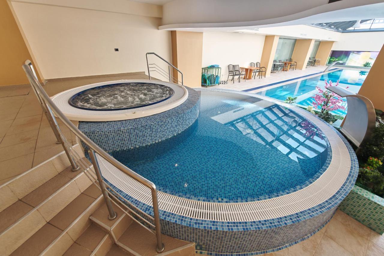 Hotel Emd Bacau Luaran gambar