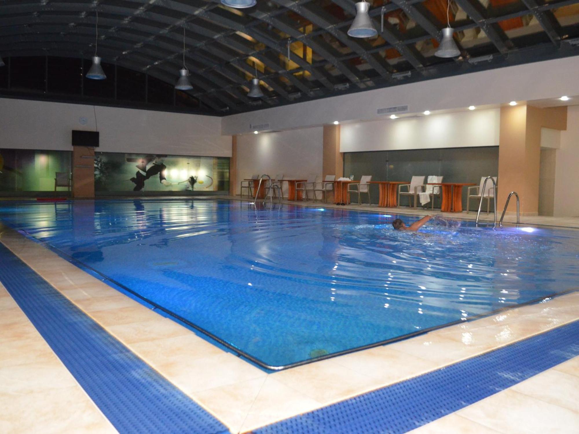Hotel Emd Bacau Luaran gambar