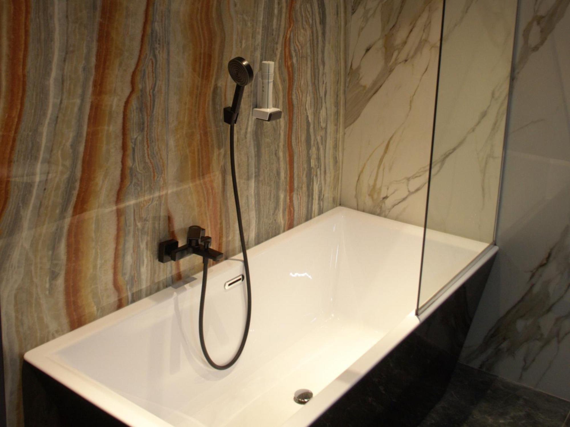 Hotel Emd Bacau Luaran gambar