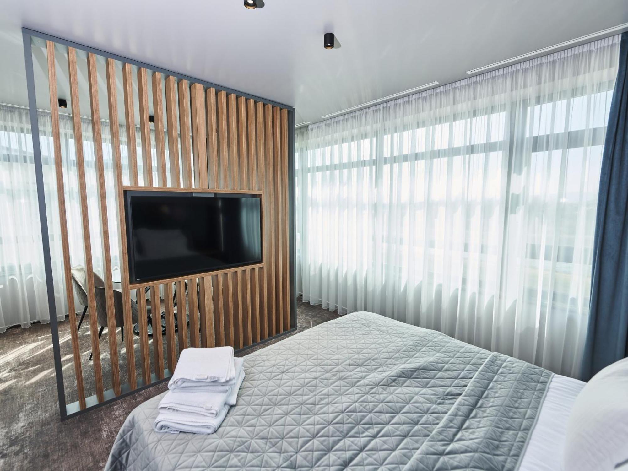 Hotel Emd Bacau Luaran gambar
