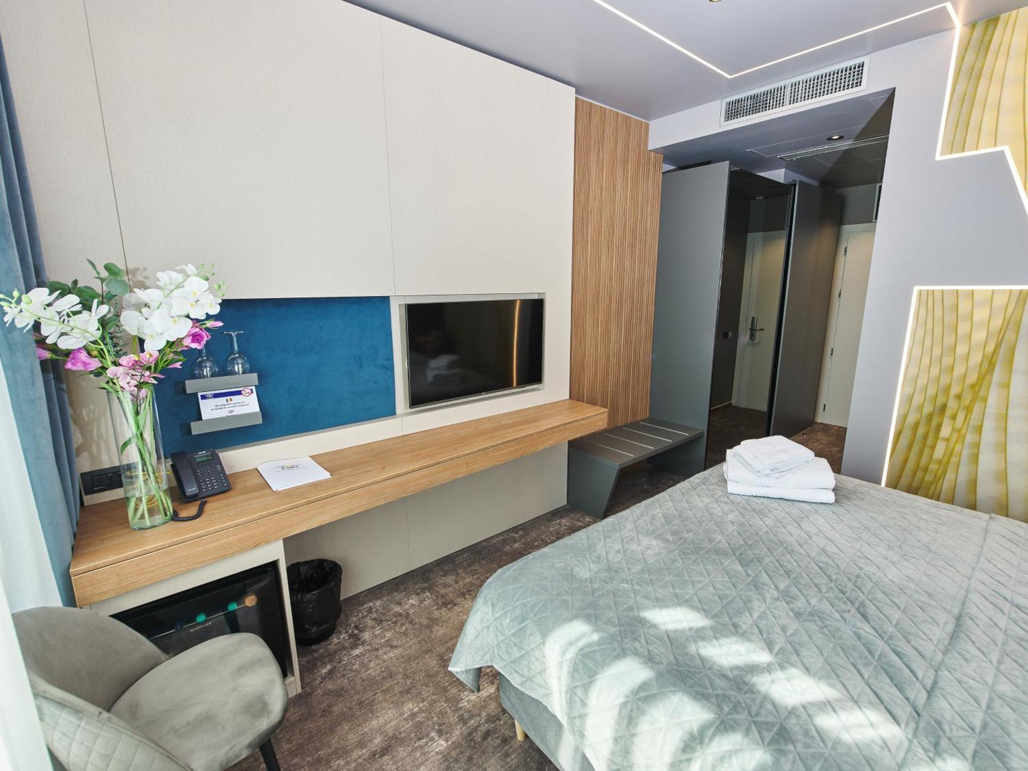 Hotel Emd Bacau Luaran gambar