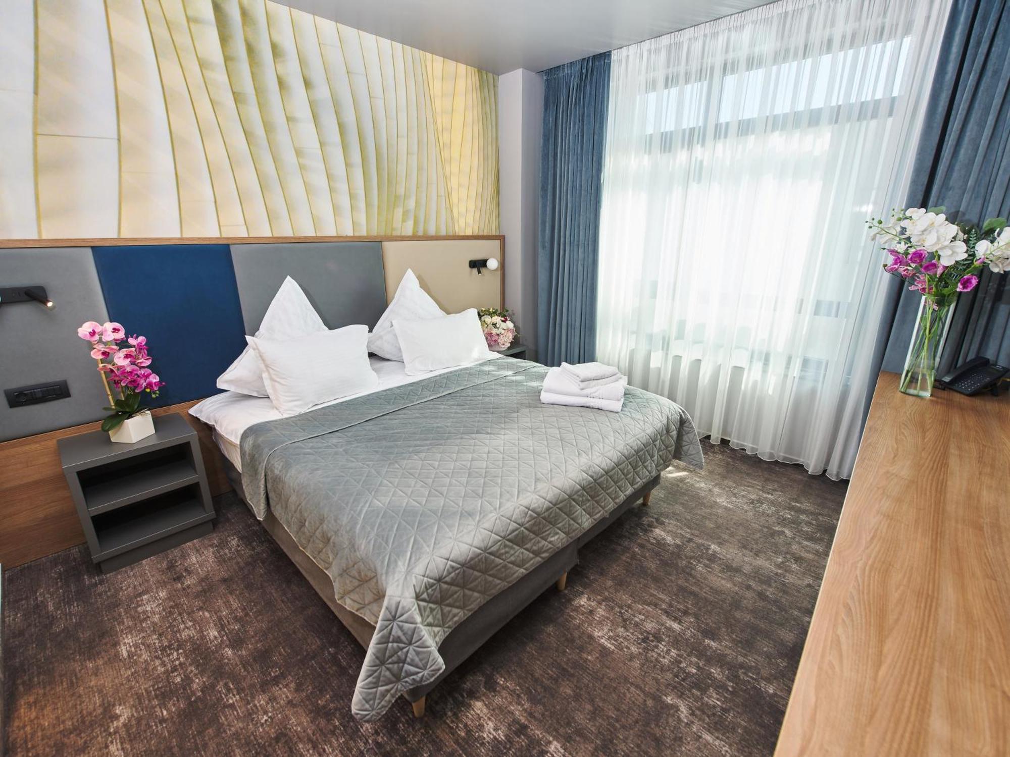 Hotel Emd Bacau Luaran gambar