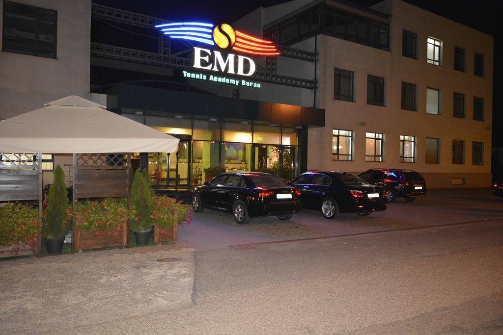 Hotel Emd Bacau Luaran gambar