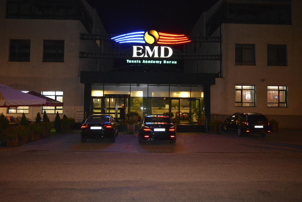 Hotel Emd Bacau Luaran gambar